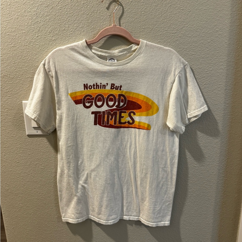 Women’s graphic tee